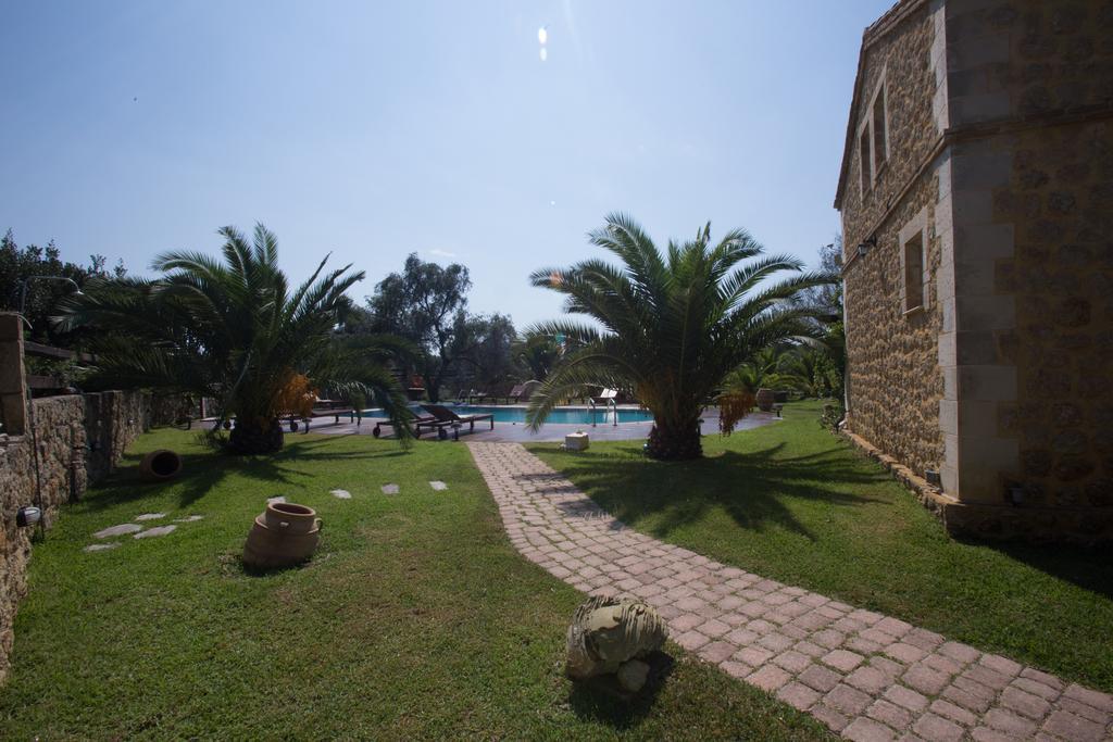 5 Stars Villas Σβορωνάτα Εξωτερικό φωτογραφία