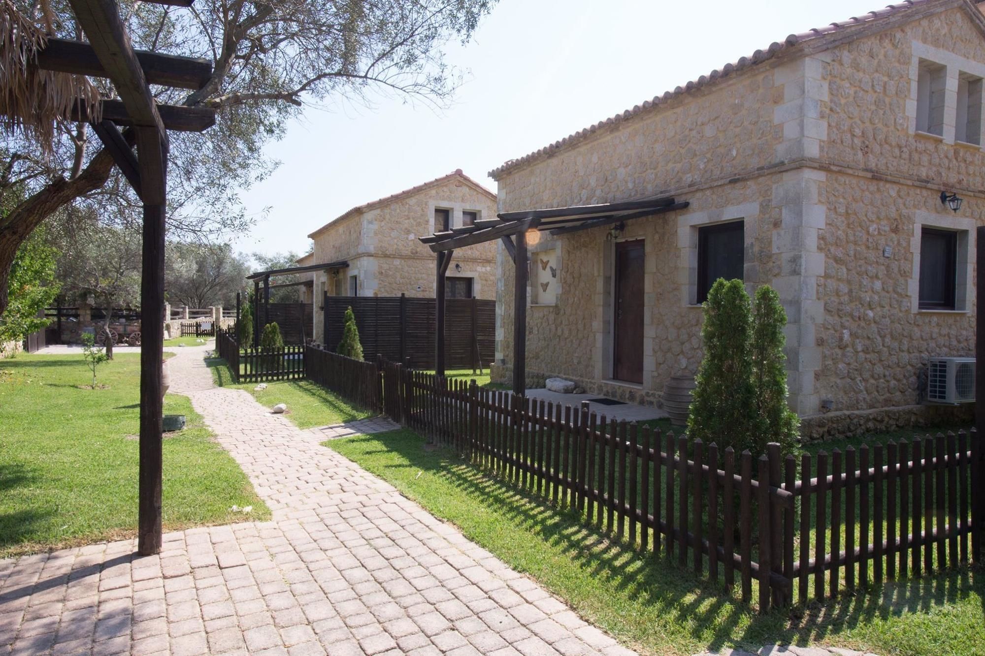 5 Stars Villas Σβορωνάτα Εξωτερικό φωτογραφία