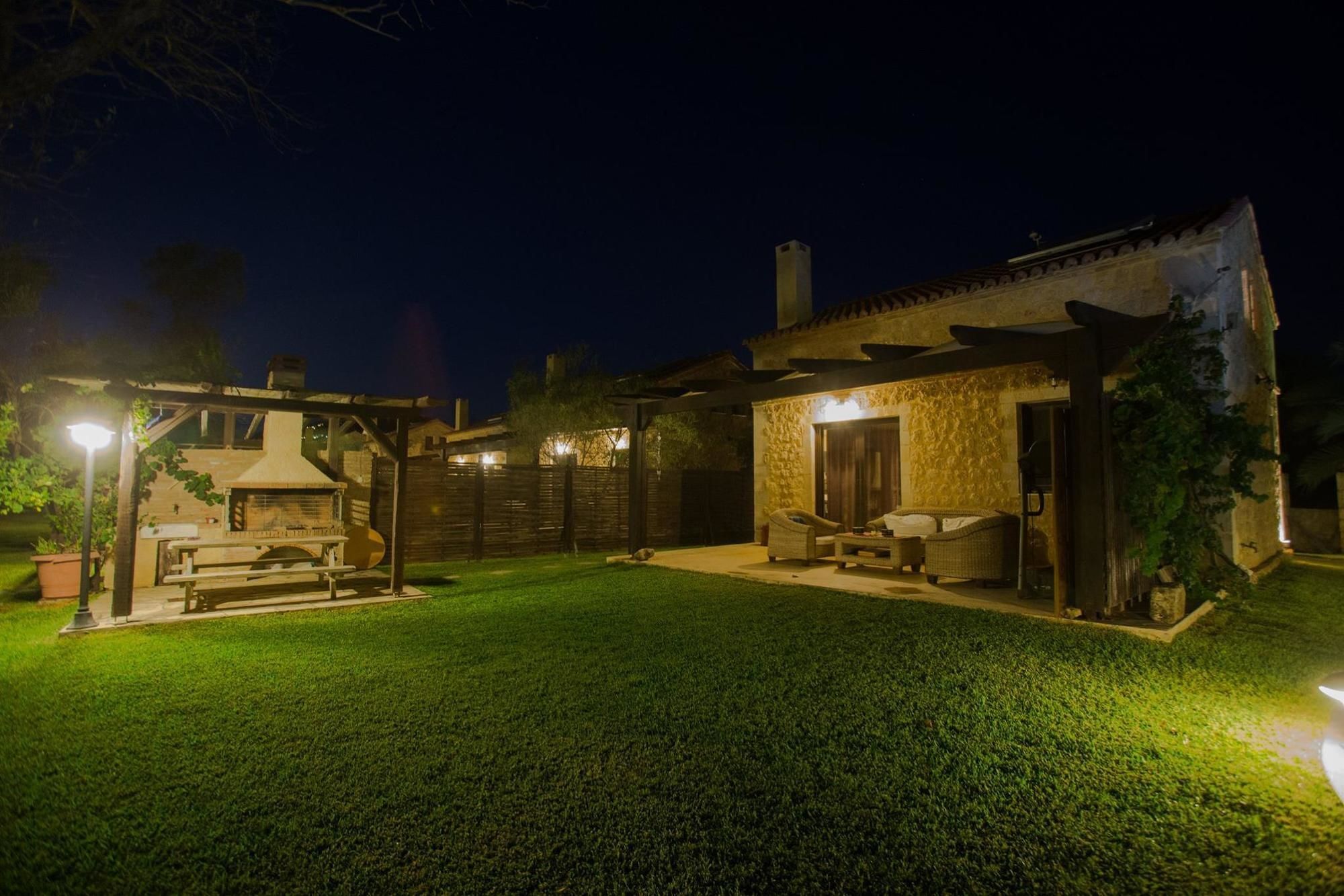 5 Stars Villas Σβορωνάτα Εξωτερικό φωτογραφία